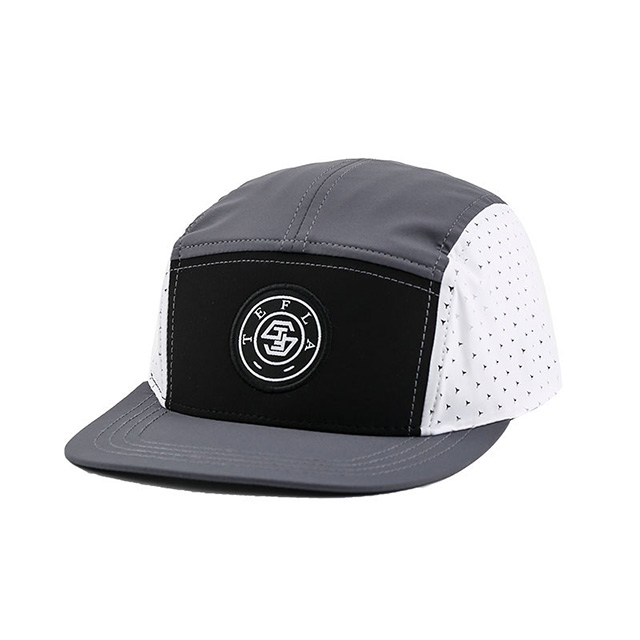 Gorra Snapback tejida personalizada de alta calidad con estilo de diseñador, una gorra ligera de nailon con láser de 5 paneles